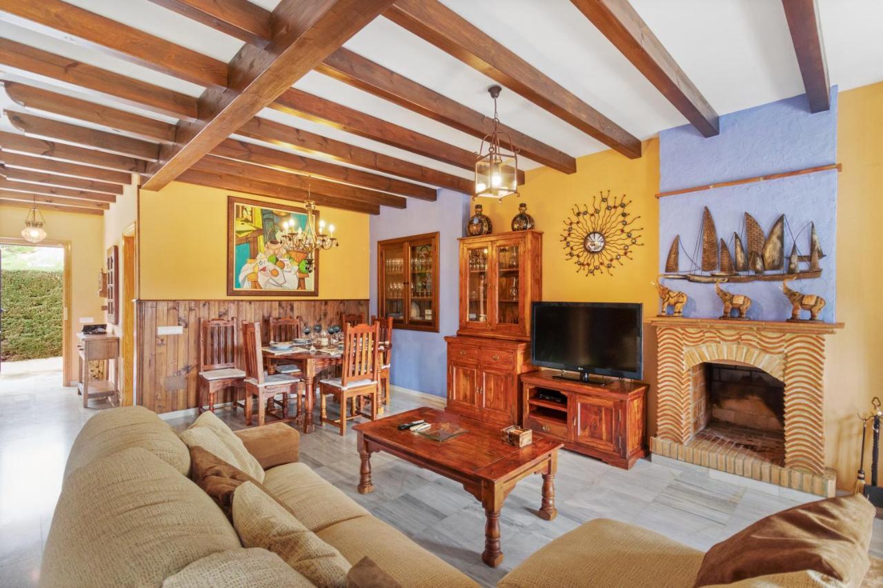 Villa Estilo Mediterranea Con Piscina, Jardin, Bbq Y Jacuzzi - Villa Bel Air Real Эстепона Экстерьер фото
