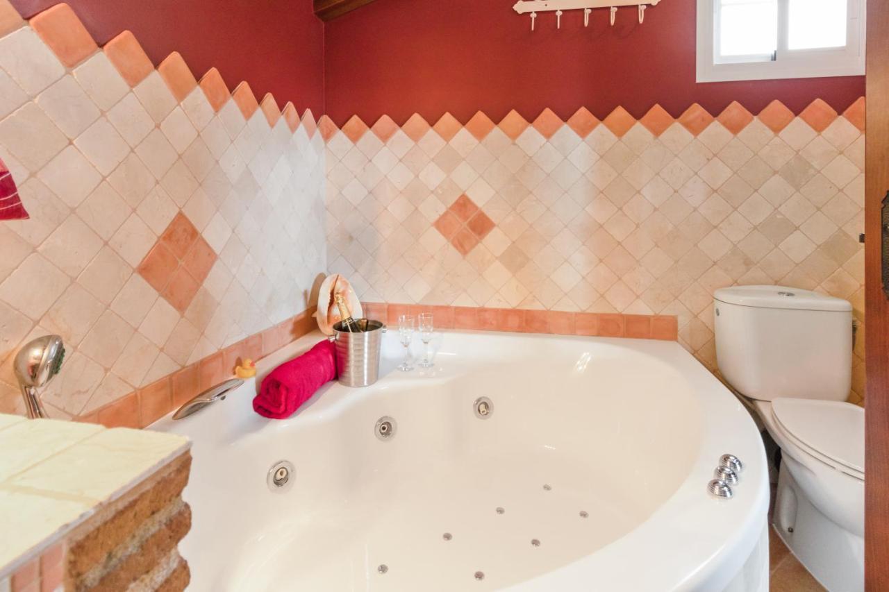 Villa Estilo Mediterranea Con Piscina, Jardin, Bbq Y Jacuzzi - Villa Bel Air Real Эстепона Экстерьер фото