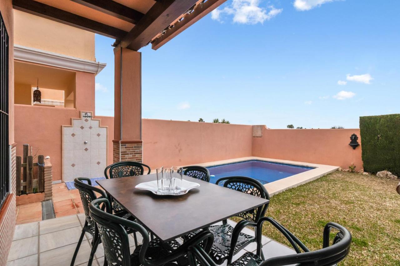 Villa Estilo Mediterranea Con Piscina, Jardin, Bbq Y Jacuzzi - Villa Bel Air Real Эстепона Экстерьер фото
